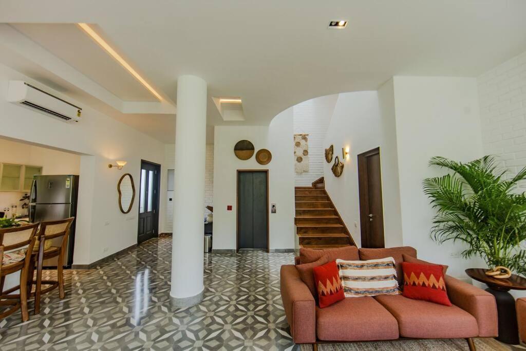 Presidential Luxury Villa Anjuna With Pvt Pool & Bathtub, Most Prime Location ภายนอก รูปภาพ